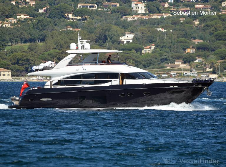 LADY ISABELLA photo