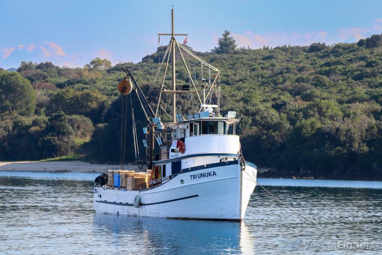 ship photo