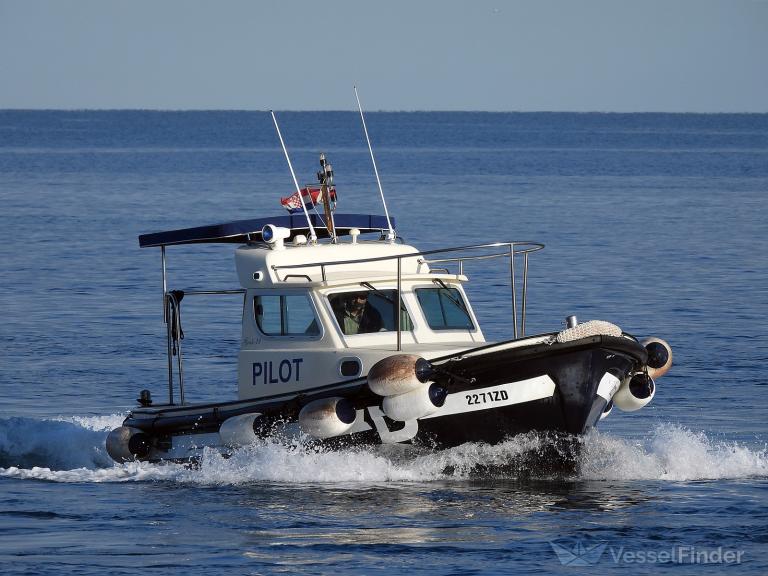 ZADAR PILOT 1 photo