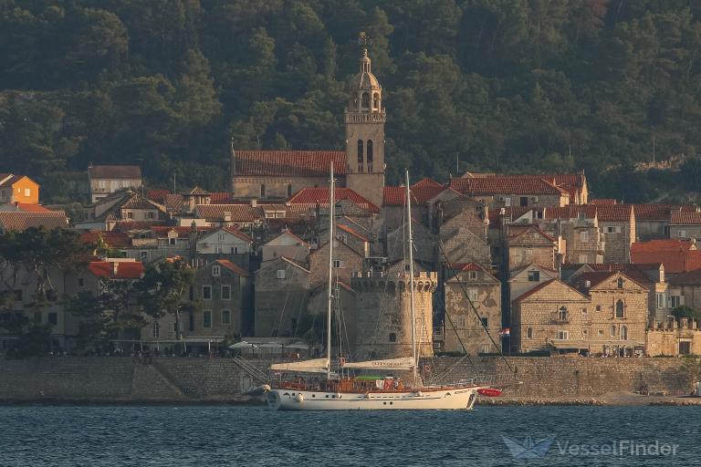 KRALJICA JADRANA photo