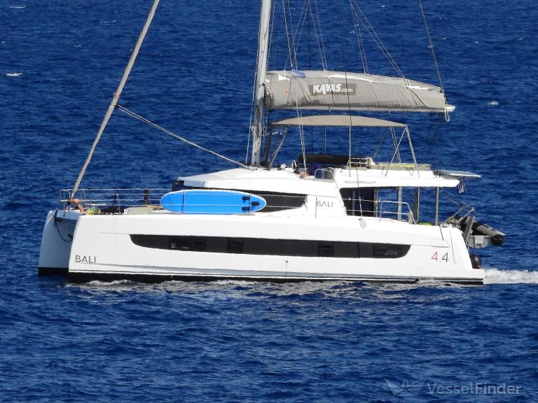 ship photo