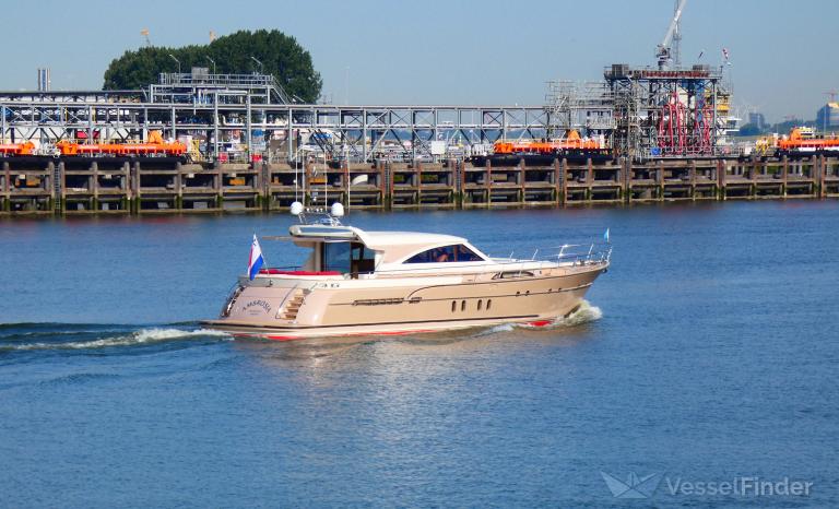 ship photo