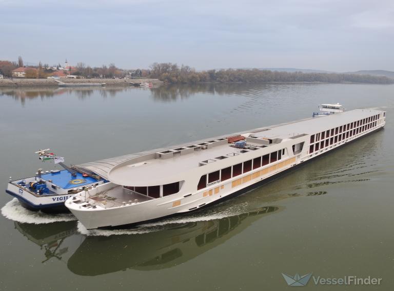 TRAVELMARVEL RIGEL, Passenger ship - Details and current position ...