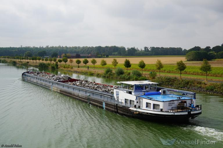ship photo