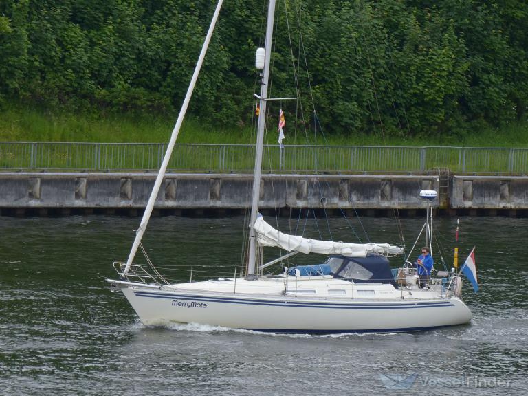 ship photo