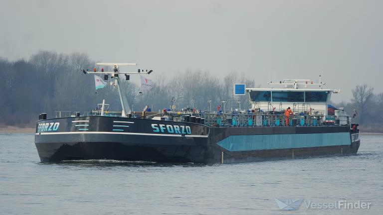 ship photo