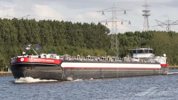 WESTSTELLINGWERF photo