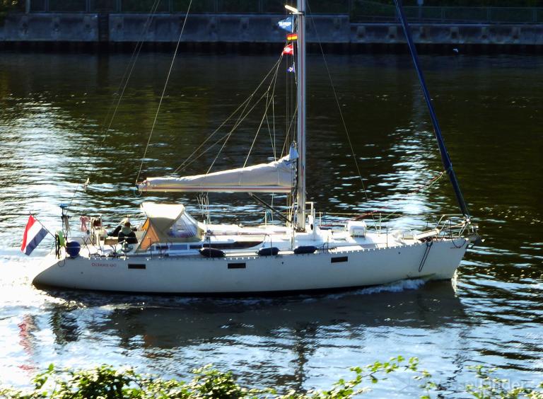 ship photo