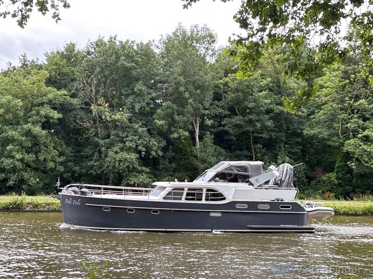 ship photo