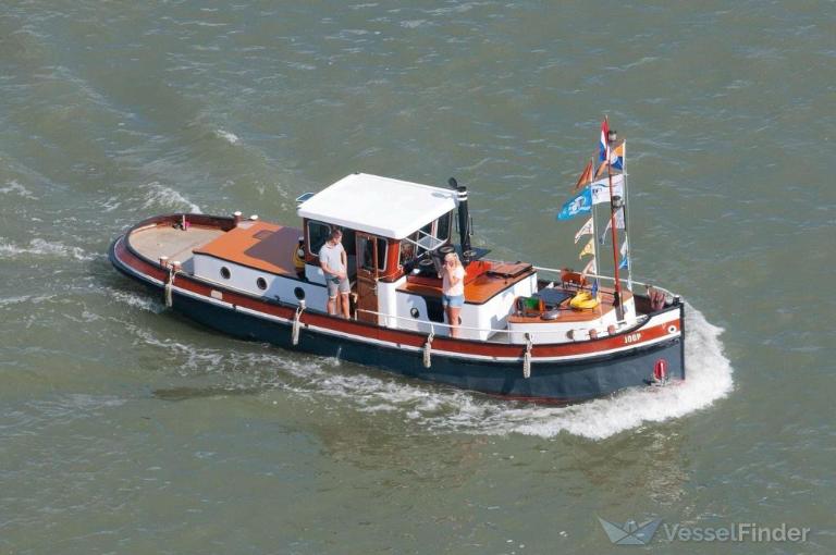 ship photo