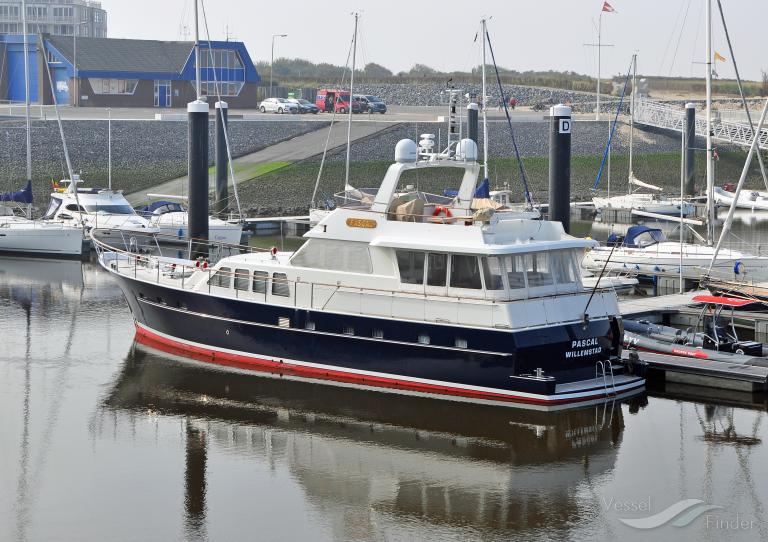 ship photo