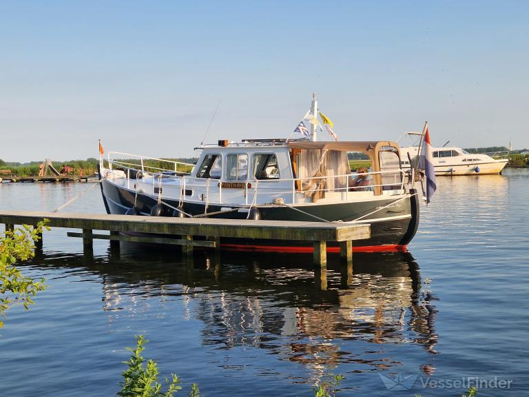 PANTA RHEI, Pleasure craft - Details and current position - MMSI ...