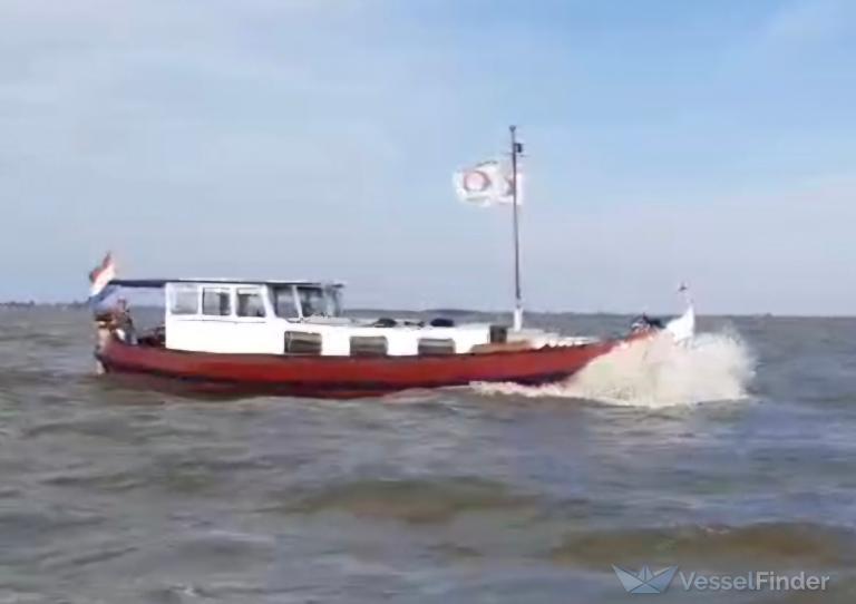 ship photo