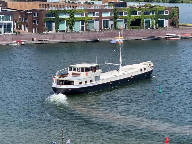 ZUIDGOUWE photo