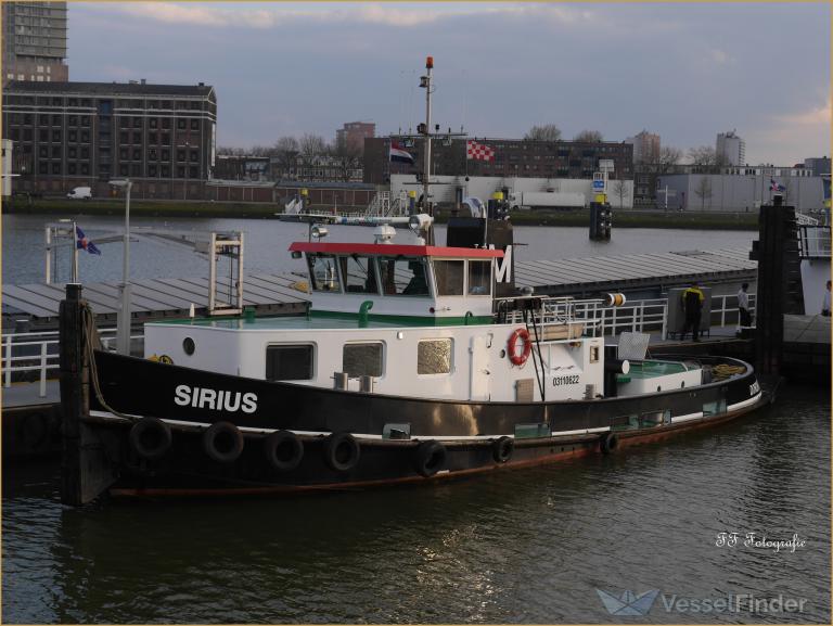SIRIUS photo