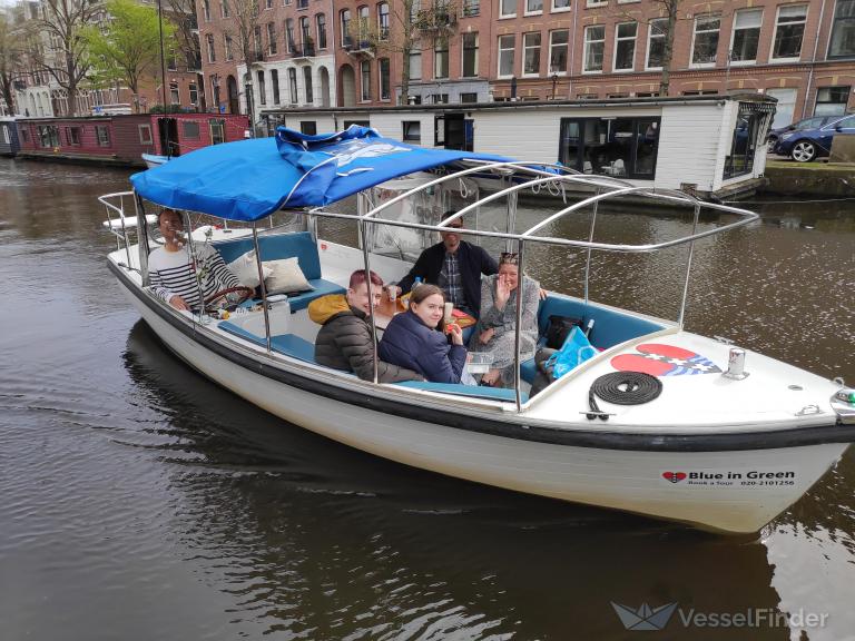 ship photo