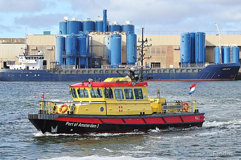 ship photo