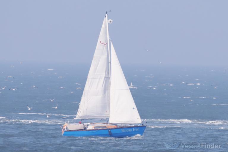 BATEAU IVRE photo