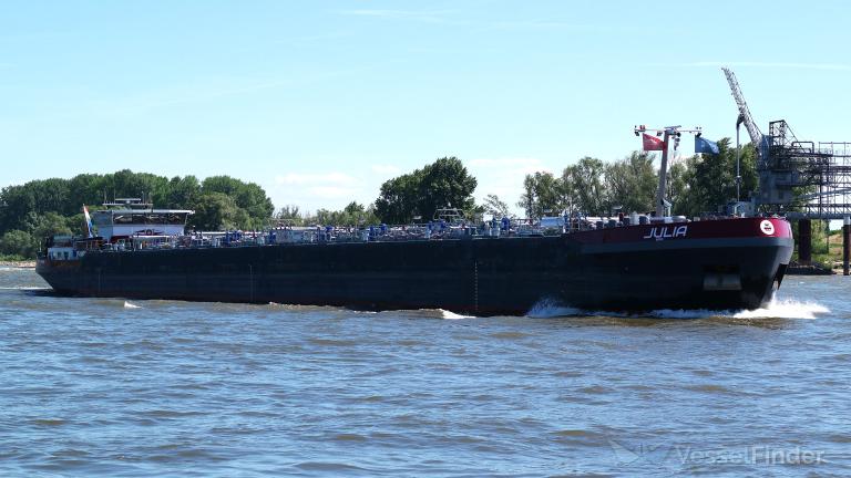 ship photo