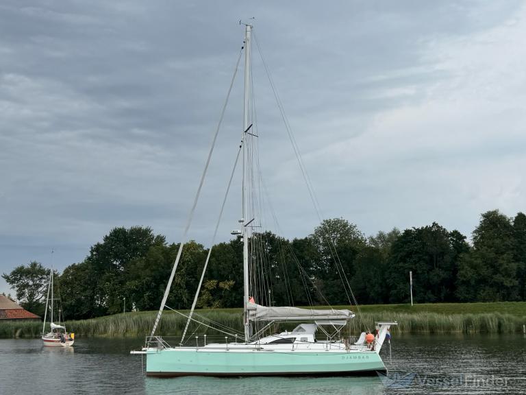 ship photo