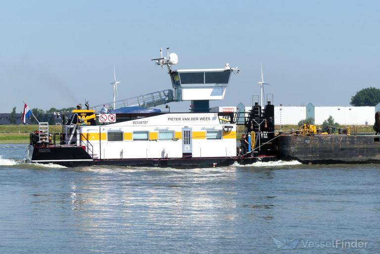 ship photo