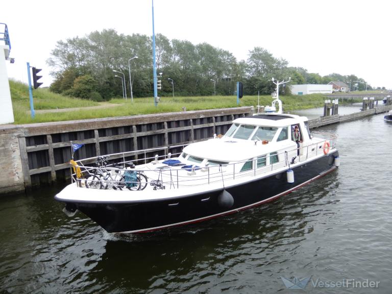 BLUE DISCOVERY photo