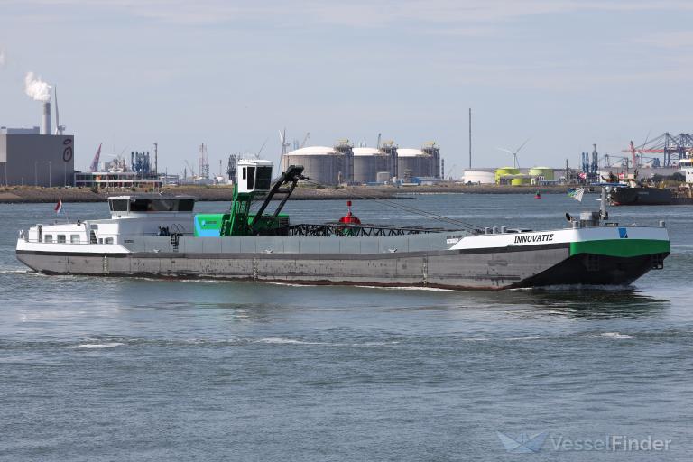 ship photo