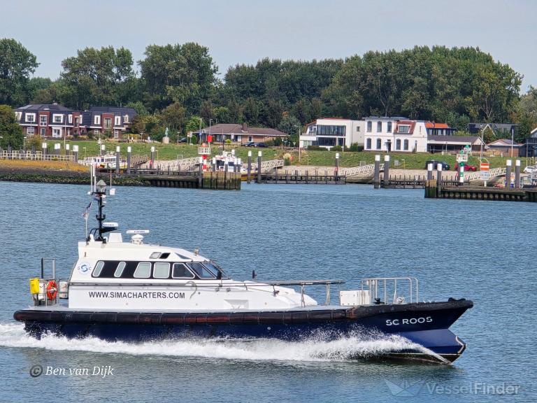 ship photo