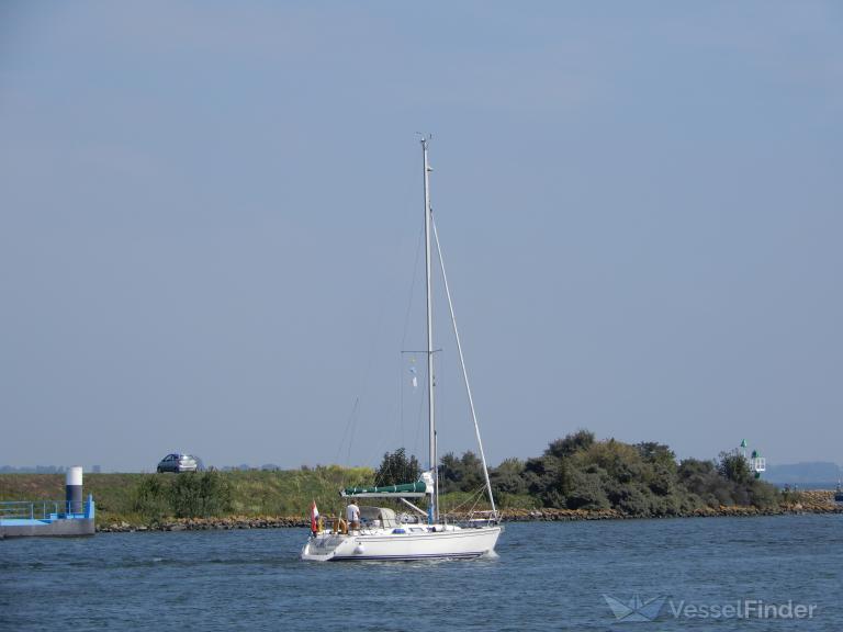 VRIEND photo