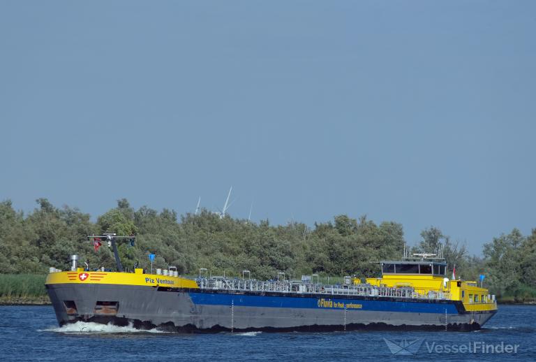 ship photo