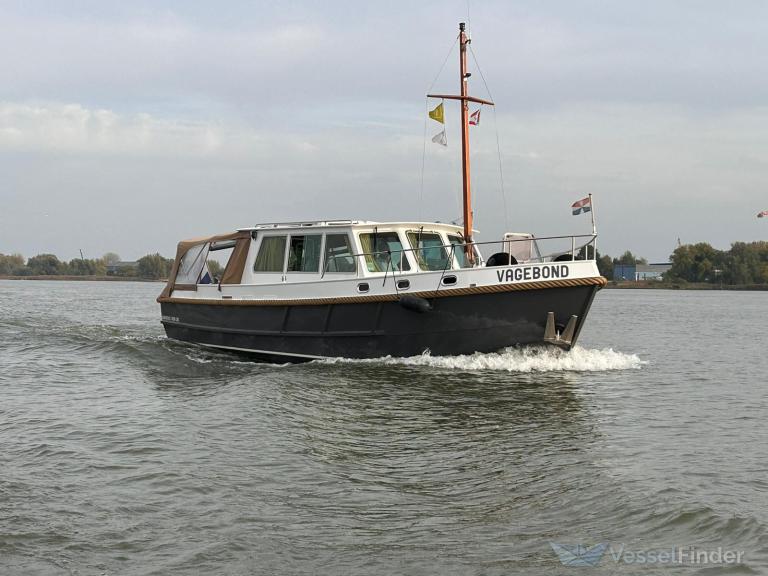 ship photo