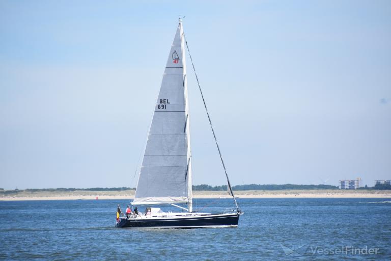 BREEZE photo