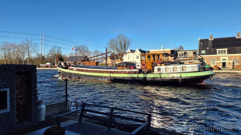 TWEE GEBOEDERS photo