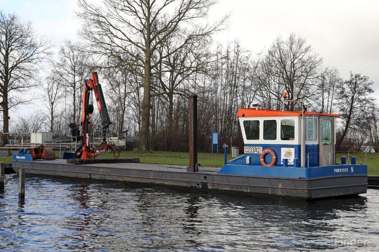 ship photo