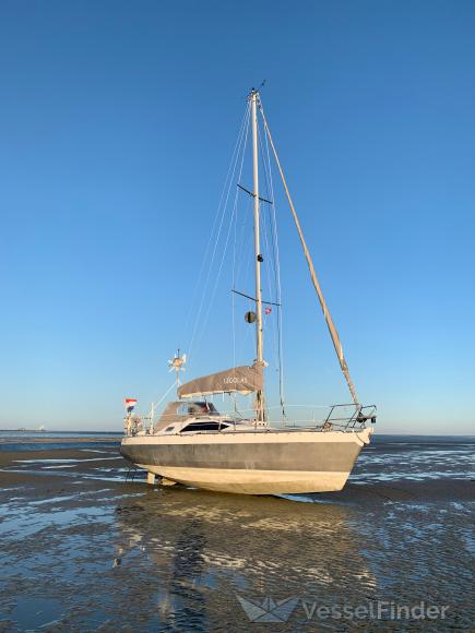 ship photo