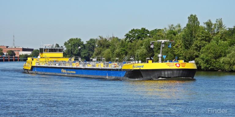 ship photo