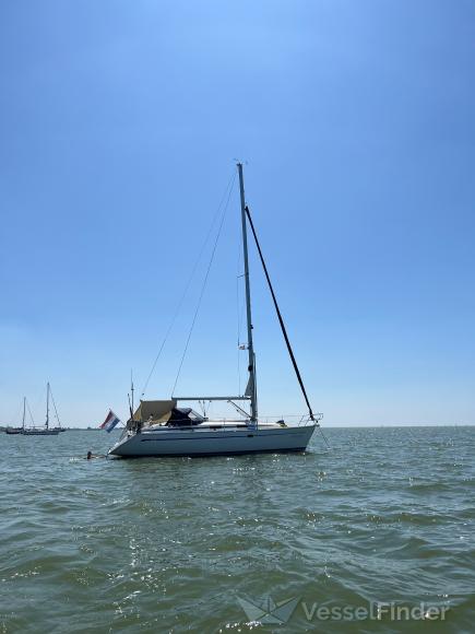 RAVELIJN photo