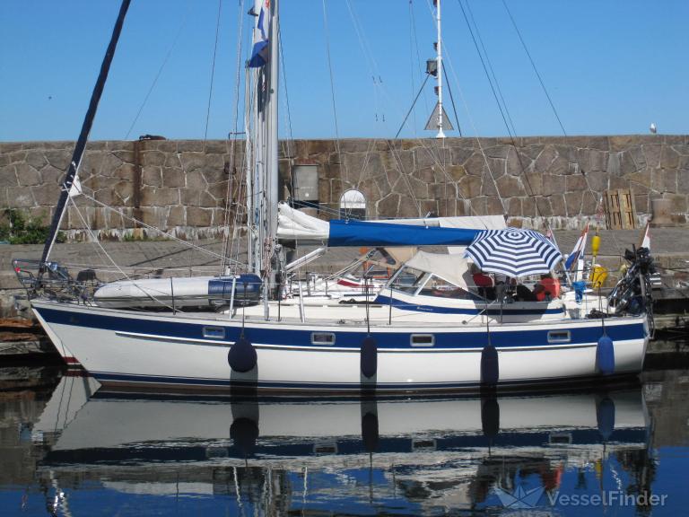 ship photo