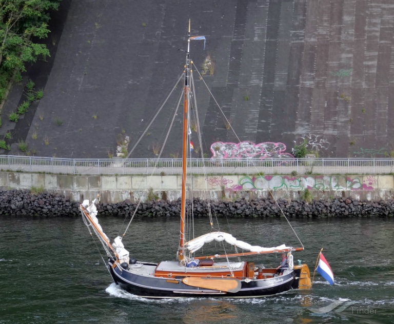 T LOOZE VISSCHERTJE photo