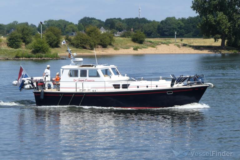 ship photo