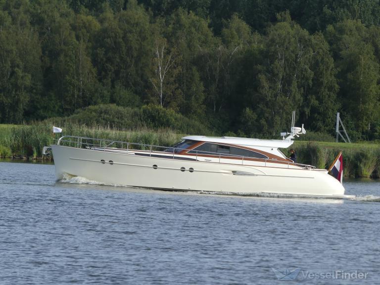 COMPAEN, Pleasure craft - Details and current position - MMSI 244330643 ...