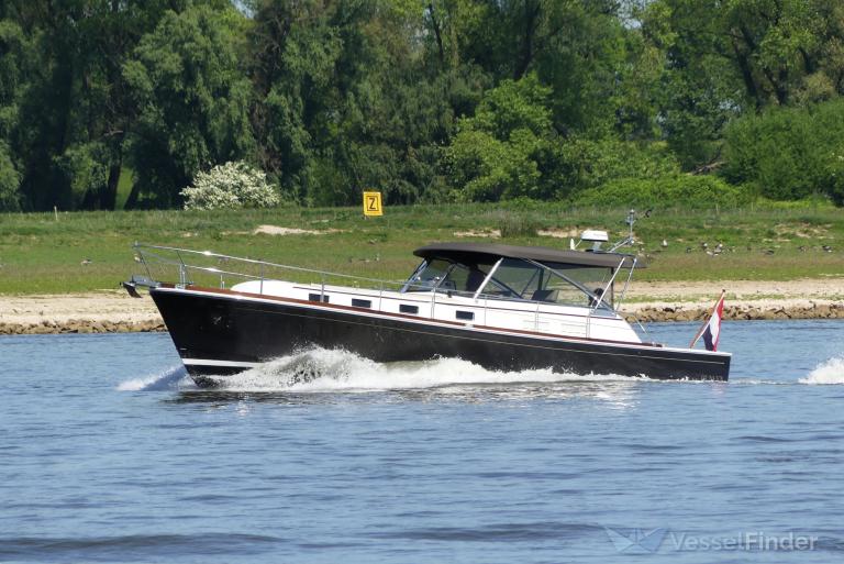 LE TRENTE AOUTE photo