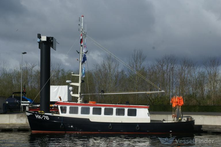 ship photo