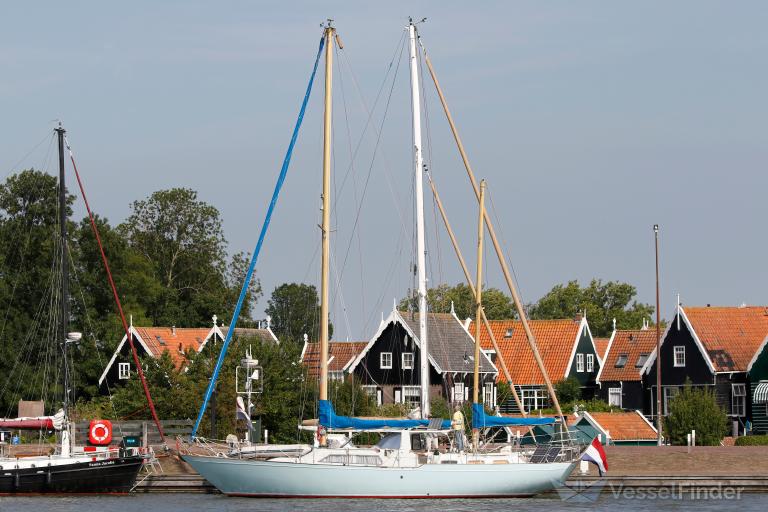 ship photo