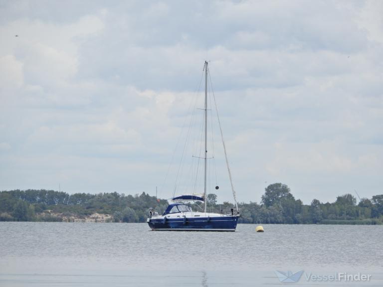 ship photo