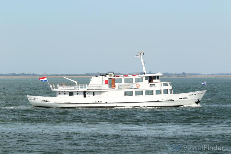 ship photo