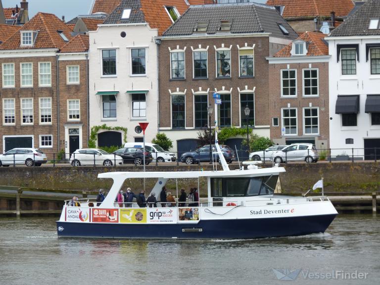 STAD DEVENTER E photo