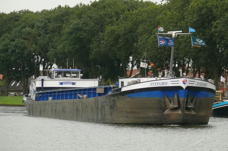ship photo
