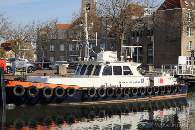 ship photo