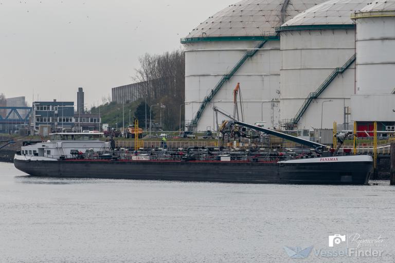 PANAMAX photo